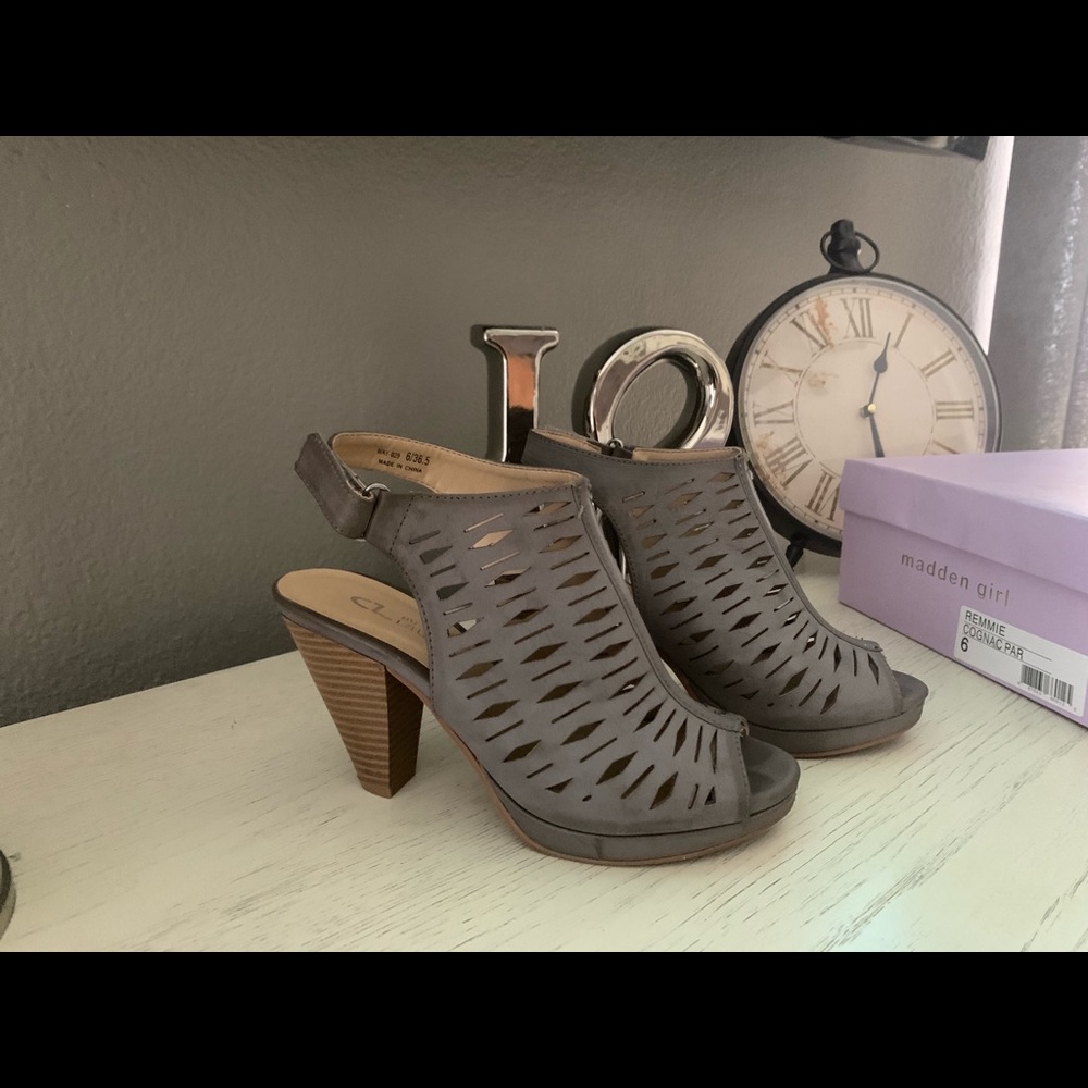 Steve Madden heel-wedge